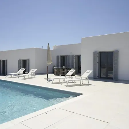 Mercedes, Private Pool & Panoramic View, Avlia Hill, By Naxosvibe