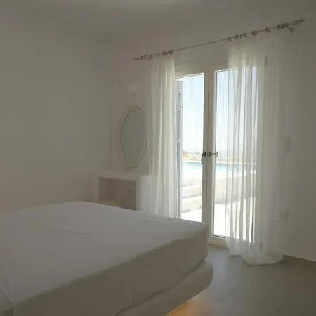 Mercedes, Private Pool & Panoramic View, Avlia Hill, By Naxosvibe فيلة *