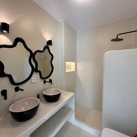 Mercedes, Private Pool & Panoramic View, Avlia Hill, By Naxosvibe Naxos City